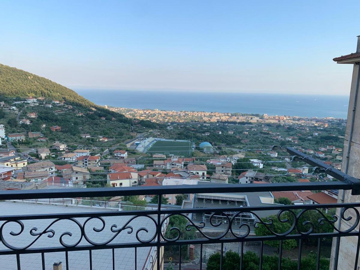 Ferienwohnung Il Nido Delle Rondini Formia Exterior foto